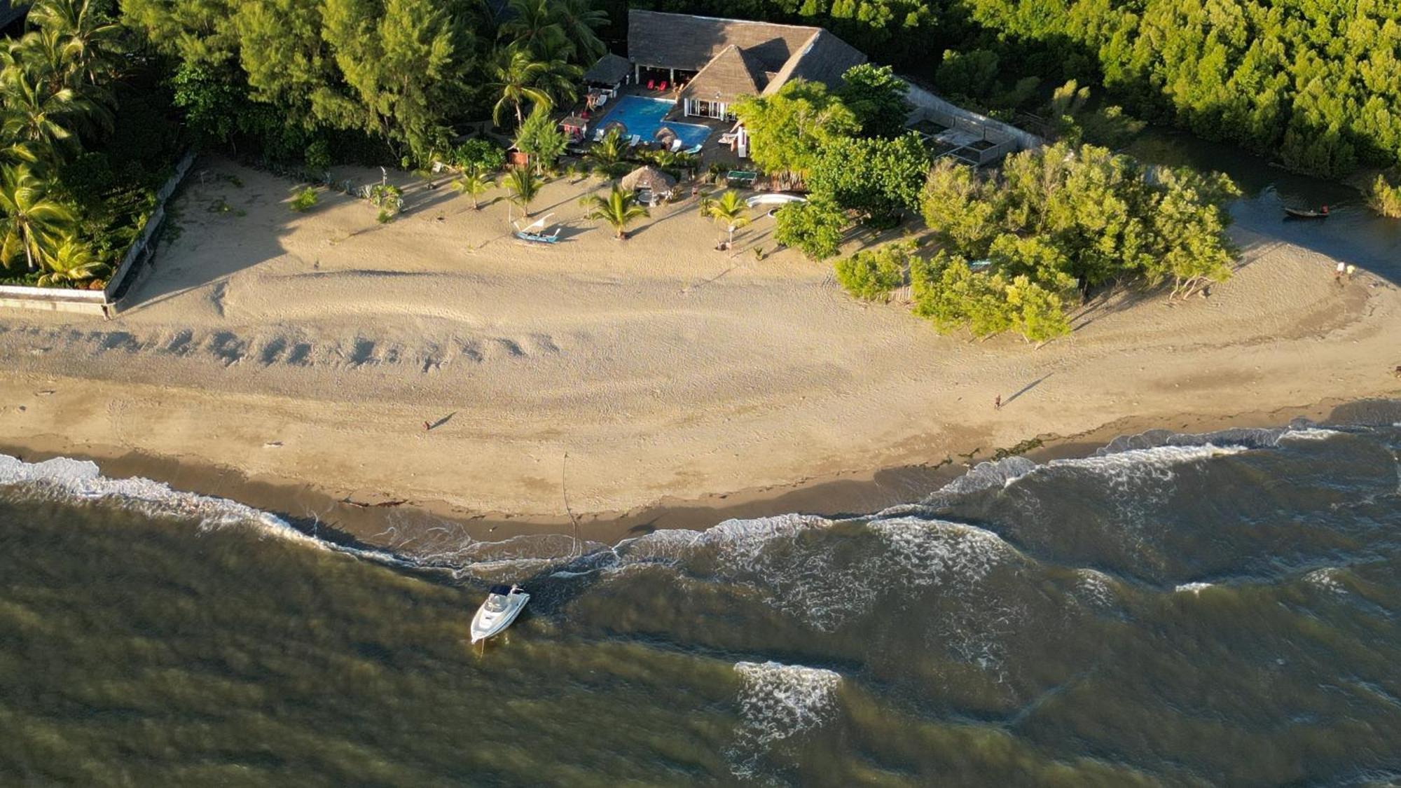 Le Moya Beach Nosy Be Exterior photo