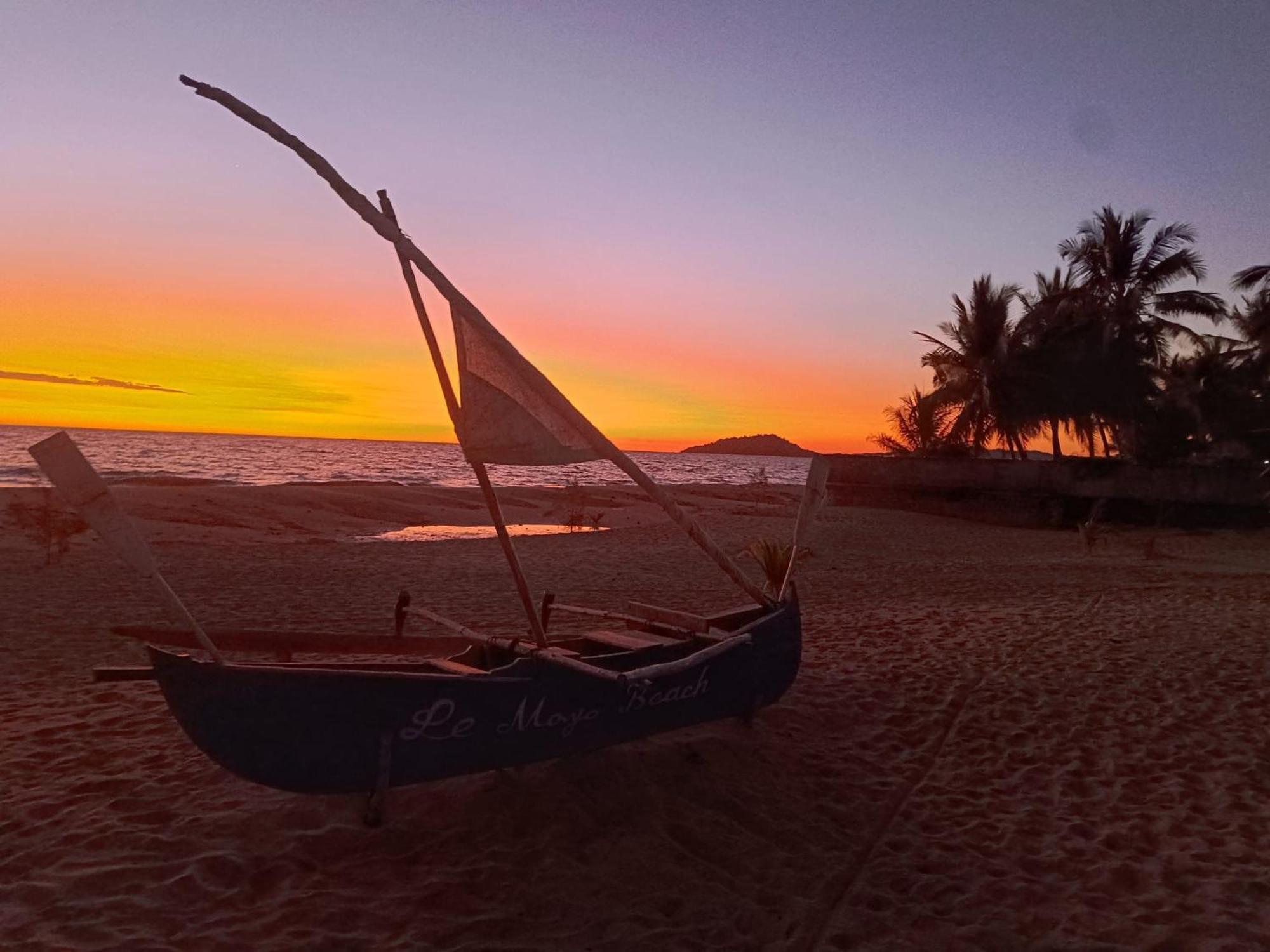 Le Moya Beach Nosy Be Exterior photo